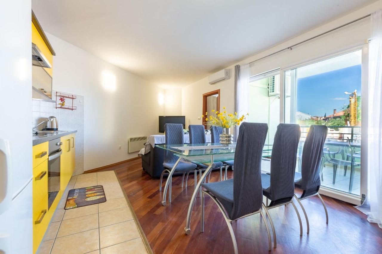 Apartament Nika Aparment With Large Balcony And Bbq *